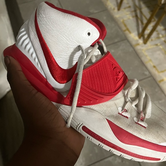 kyrie 6 white and red
